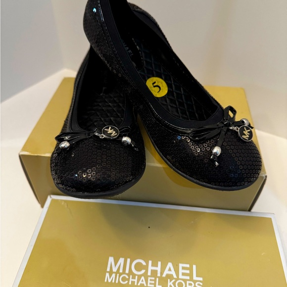 NIB Michael Kors Kory Ballet Slipper Flats Size 5 - Picture 2 of 4